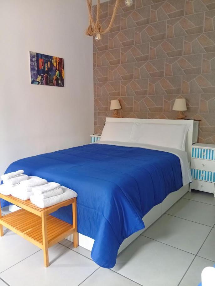 나폴리 Megaride Santa Lucia B&B 외부 사진
